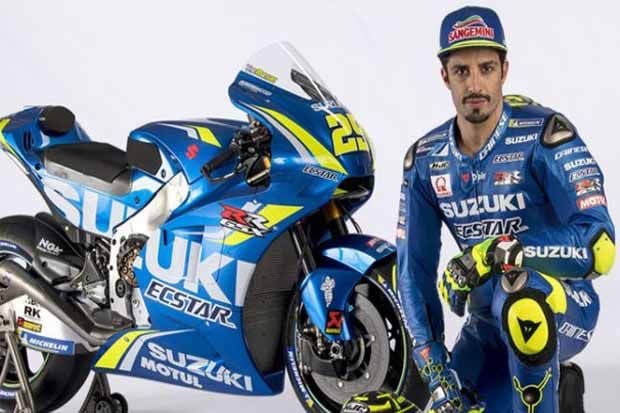 Andrea Iannone Bergabung,...