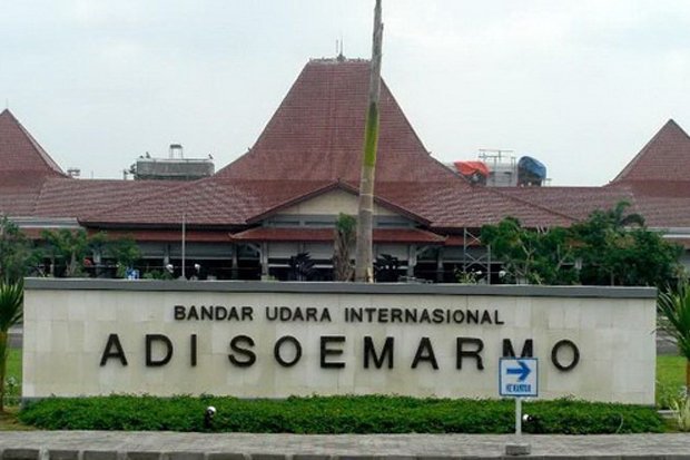 Cuaca Buruk, Bandara...