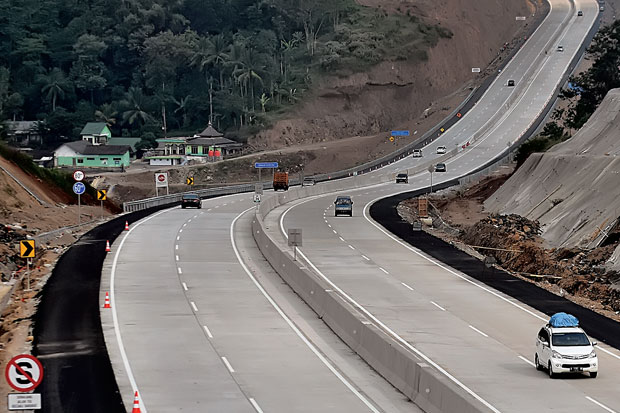 Cek Jalan Tol Trans...
