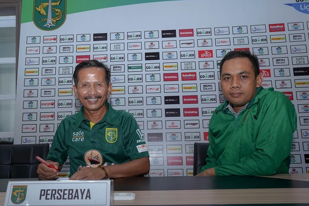 Persebaya Surabaya Pertahankan...