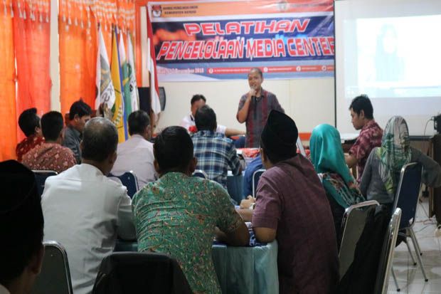 KPU Demak Belajar Mobile...