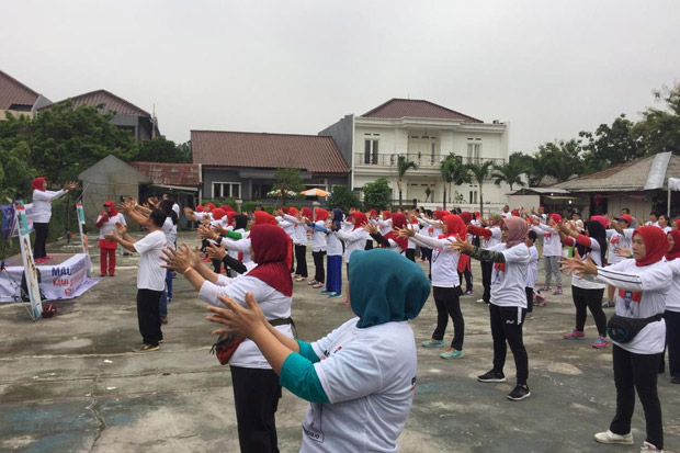 Ratusan Warga Pesanggrahan...