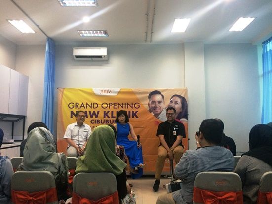 Industri Kecantikan...