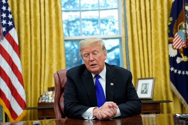 Trump Bersumpah Berangus...