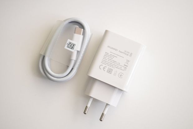 Huawei Ketahuan Garap...