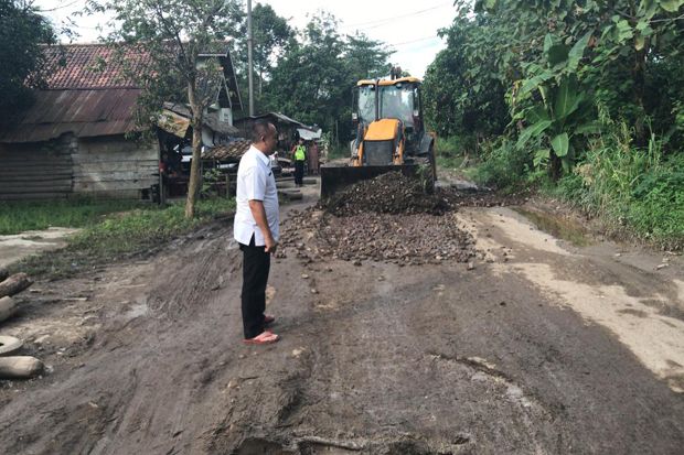 Kerusakan Jalan Provinsi...