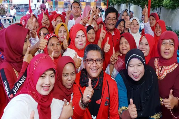 Barisan Perempuan Pendukung...