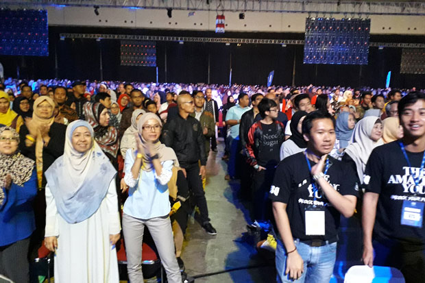 10 Ribu Orang Ikuti...