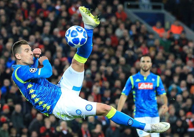 Napoli Diminta Lupakan...