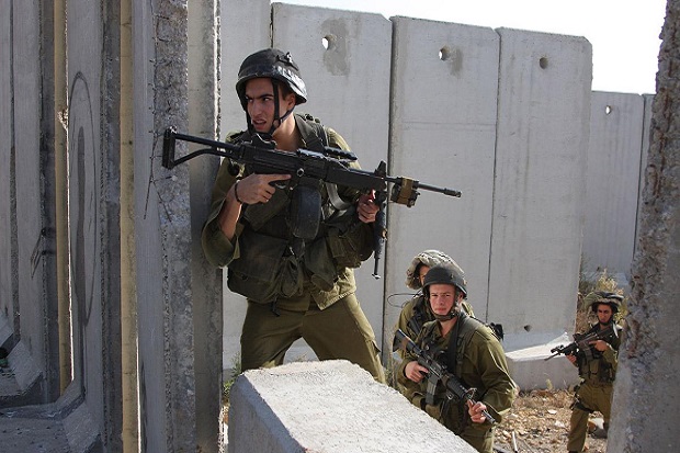 Militer Israel Kembali...