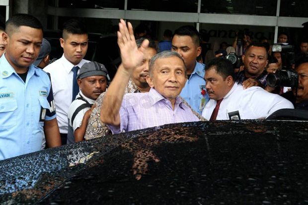 Amien Rais Ajak Pendukung...