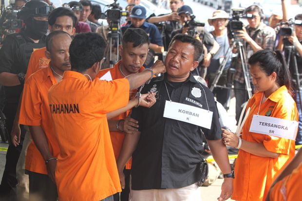 Rekonstruksi Pengeroyokan...