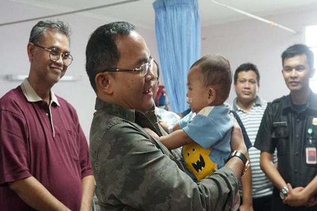 Sambangi Operasi Bibir...