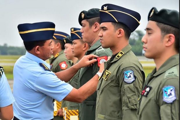 Lima Penerbang Tempur...