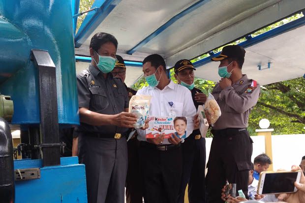 BPOM Musnahkan Obat...