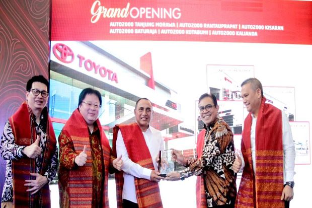 Pertumbuhan Dealer Mobil...