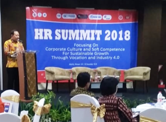 Masyarakat Harus Adaptif...