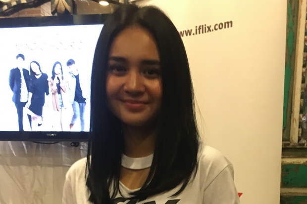 Michelle Ziudith Tak...
