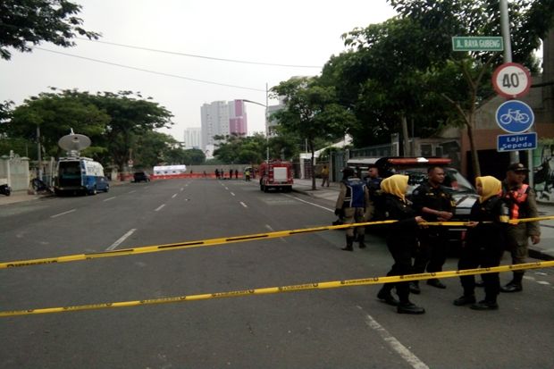 Jalan Ambles, BNI Gubeng...