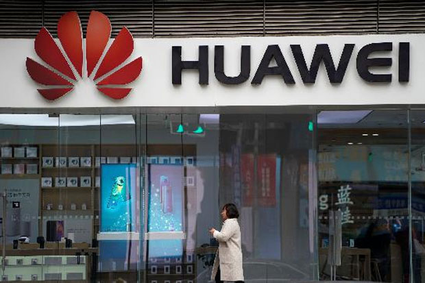 Huawei Kucurkan Rp29...