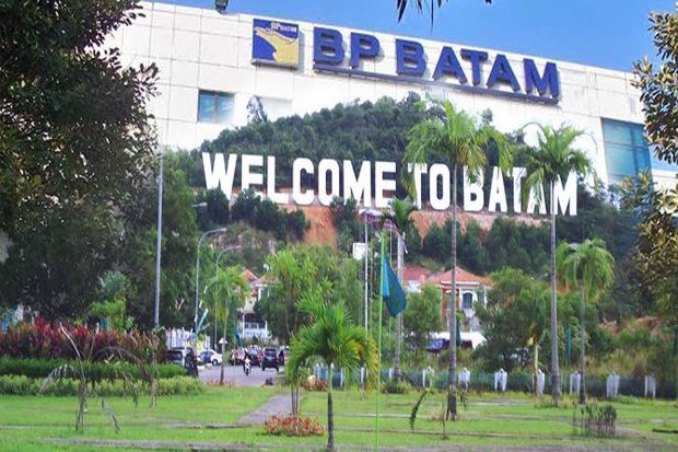 Lebur BP Batam dengan...