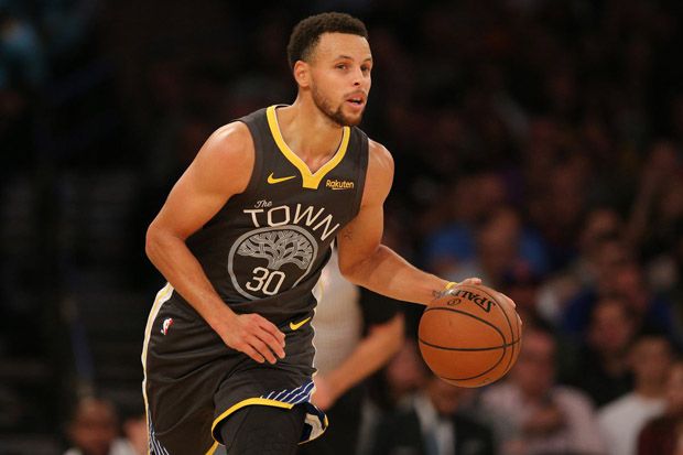 Stephen Curry is Back,...