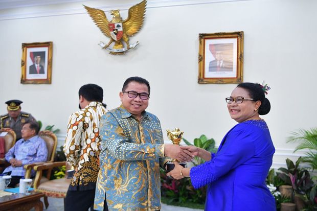 Pemprov Banten Sabet...