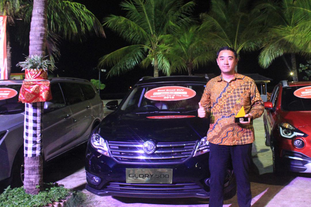 DFSK Glory 580 Sabet...