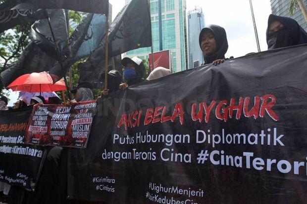 Tertib dan Bersih, Massa...