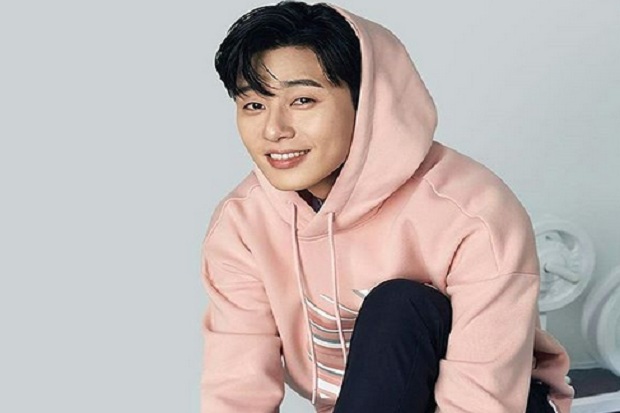 Park Seo Joon Beberkan...