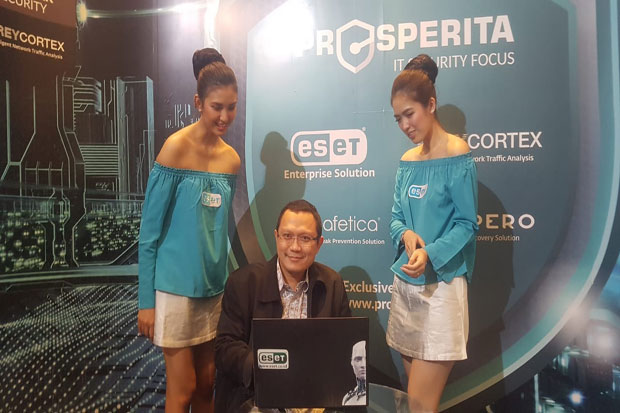 Haris Pertama Tantang...