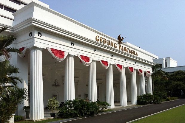 Kemlu RI: Laporan Media...