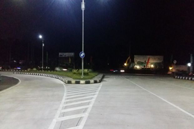 Jalan Tol Pertama di...