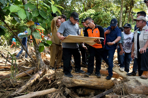 Banjir Bandang Dairi,...
