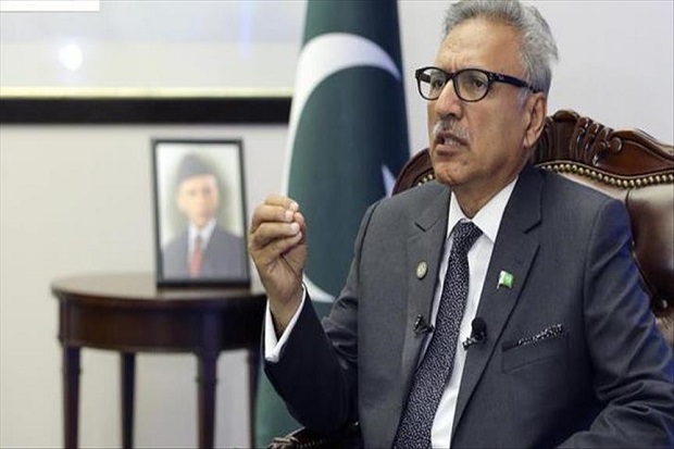 Pakistan Pertanyakan...