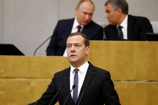 Rusia Perluas Sanksi...
