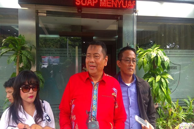 Kapitra Ampera Laporkan...