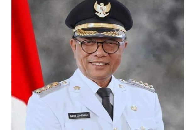 Bupati Kampar Riau Aziz...