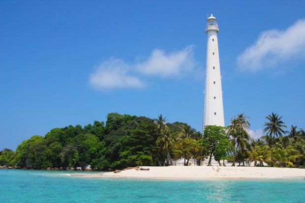 Mercusuar Anyer dan...