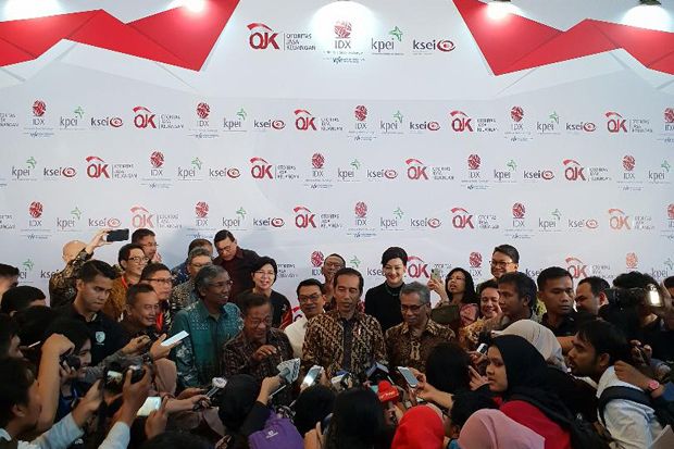 Jokowi Dapat Bisikan...