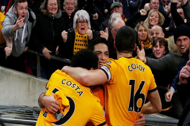 Malu Dijungkalkan Wolverhampton,...