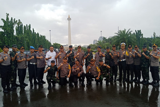 Lintas Satuan Turun...