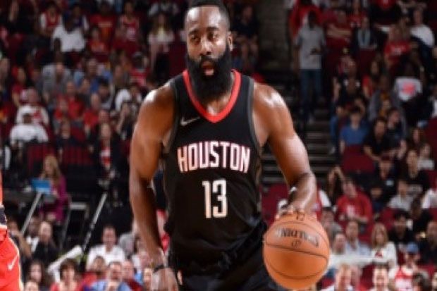 James Harden Tampil...