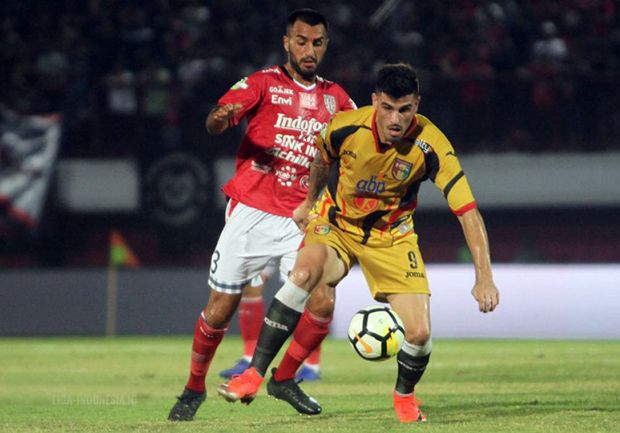 Dicoret Timnas Irak,...