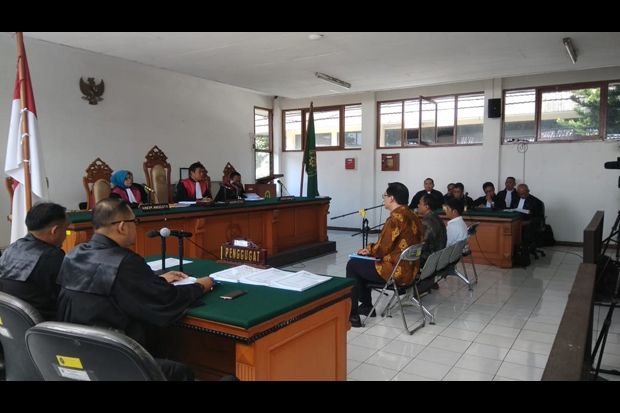 Eksepsi Ditolak, Sidang...