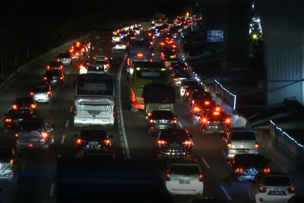 Puncak Arus Balik Libur...