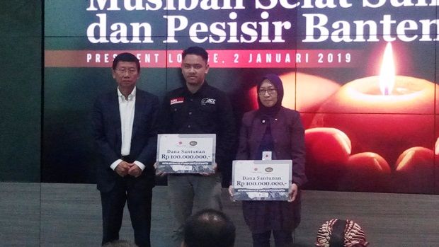 Jababeka Salurkan Bantuan...