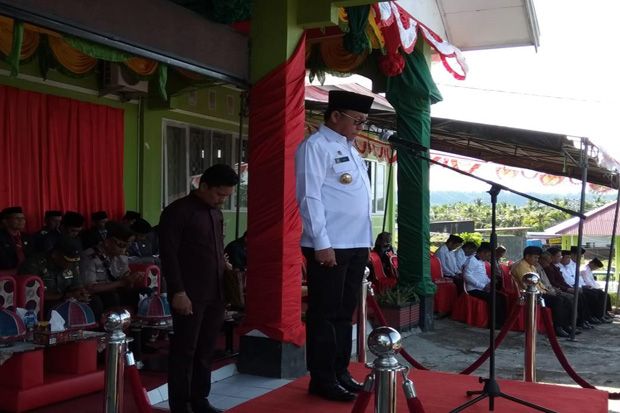 Bupati Pasangkayu Memimpin...