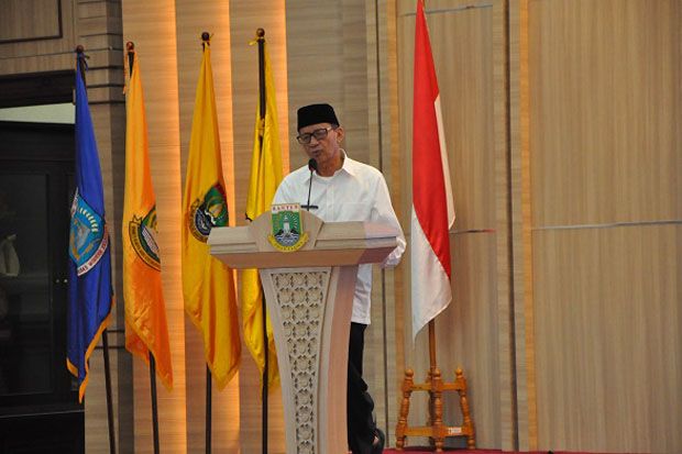 Ada Retakan di Gunung...