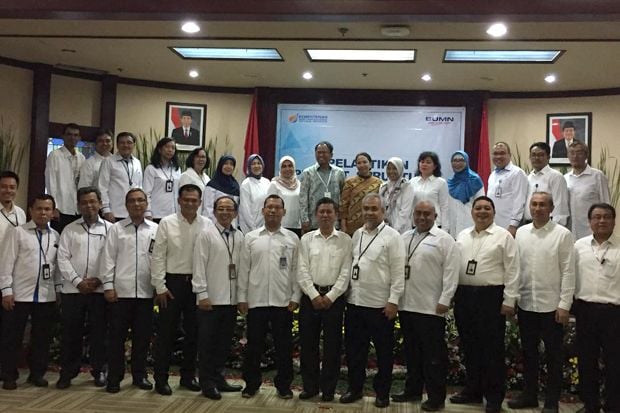Menteri Rini Rotasi...